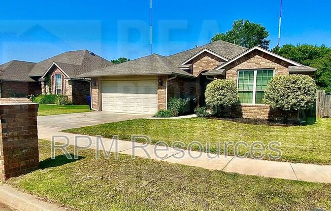 9021 SW 55 ST