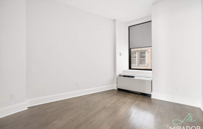 1 bed, $4,450, Unit 8B