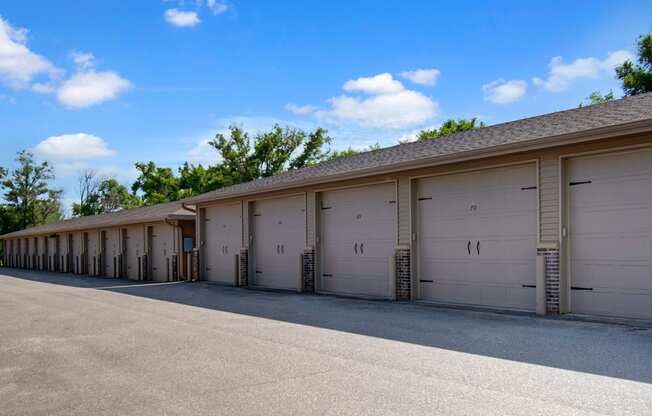 Williston Garden Garages apartment rental in Williston, North Dakota