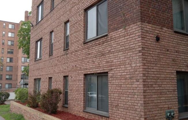 1 bed, 1 bath, 486 sqft, $1,170, Unit 316-311