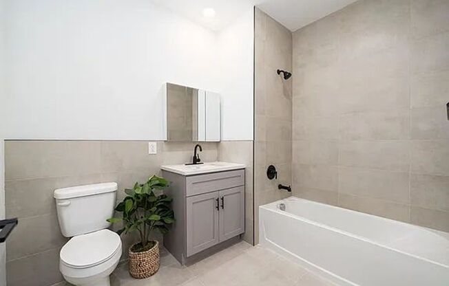 224 Garfield Ave #3D