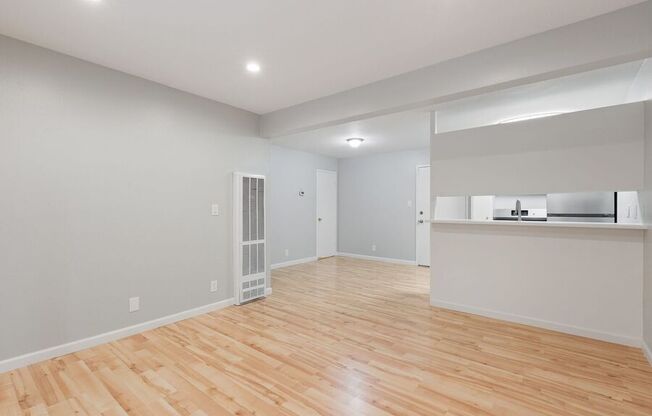 450 Alcatraz Avenue Unit 10