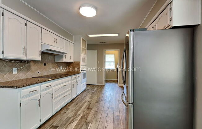 9 BROOKFIELD CT