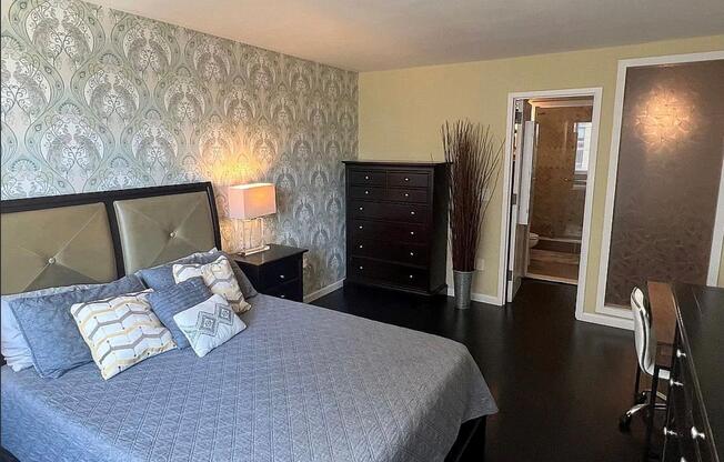 2 beds, 2 baths, 1,135 sqft, $6,450, Unit 28C