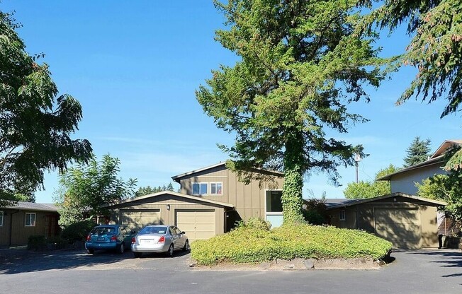 West Slope Apartments