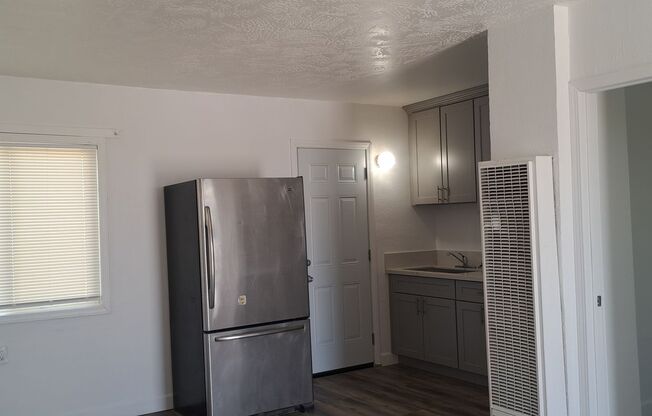 6407 Morongo Rd