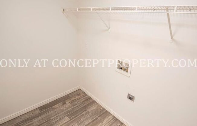 2 beds, 1.5 baths, 1,100 sqft, $1,299, Unit 4062 11