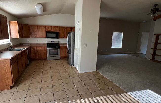 3 beds, 2 baths, $2,150