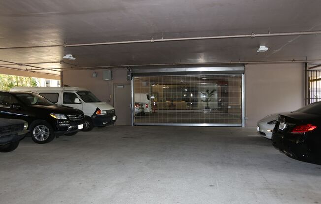 2 beds, 2 baths, $4,500