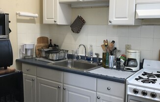 Studio, 1 bath, $1,800, Unit 10