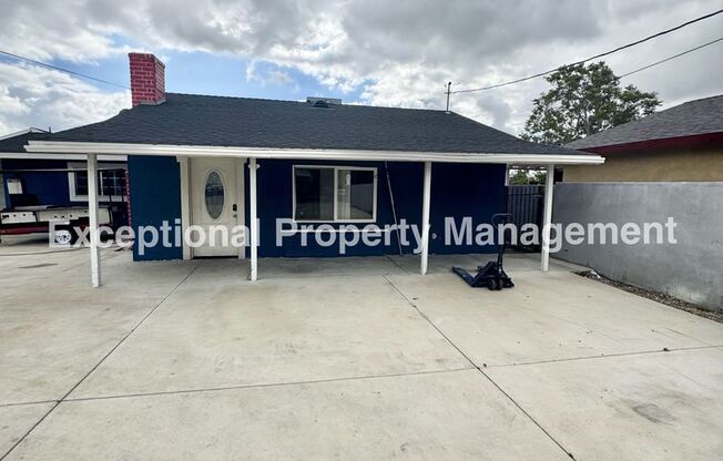 8047 Laurel Ave.