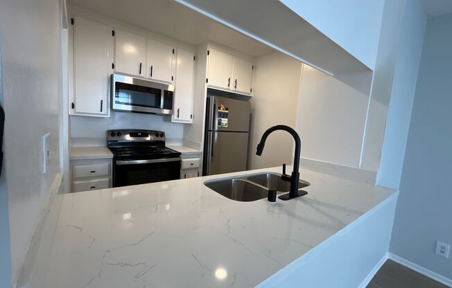 1 bed, 1 bath, 600 sqft, $1,525, Unit 206