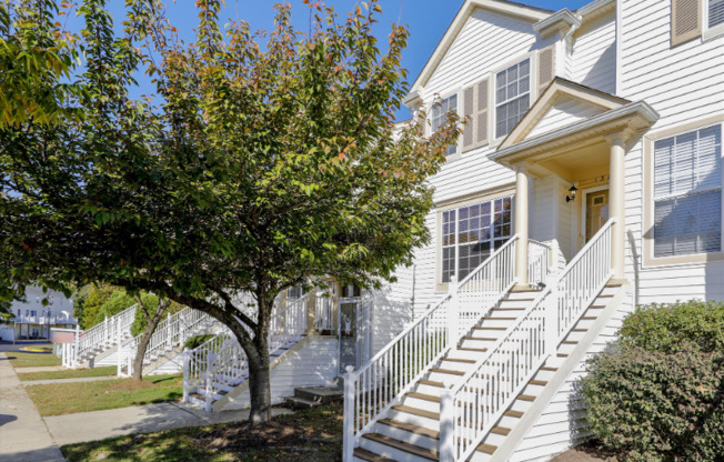 1513 DANEWOOD CT