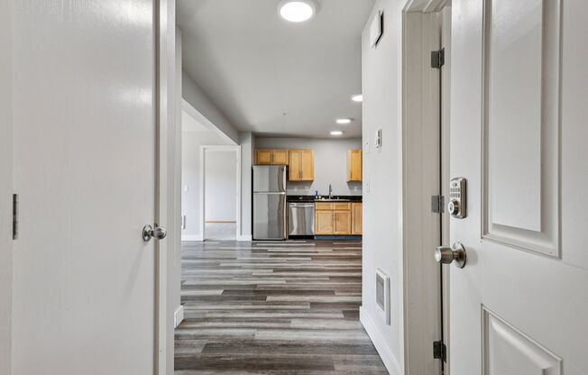 2 beds, 2 baths, 951 sqft, $1,795, Unit 901-2F