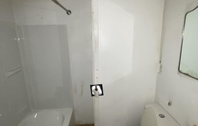 Akings - 5133 Irving St