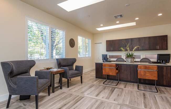 Boulders on the River | Leasing Office