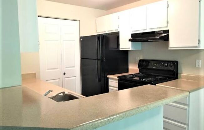 2 beds, 2 baths, 949 sqft, $1,995, Unit K303