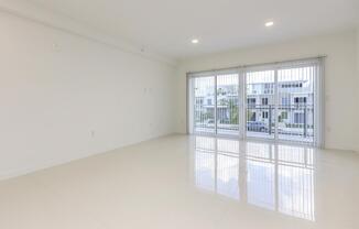 1 bed, 1 bath, 851 sqft, $2,055