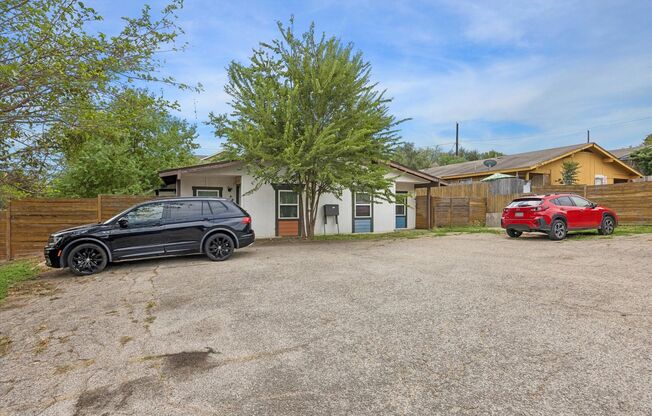 2717 Parker Lane