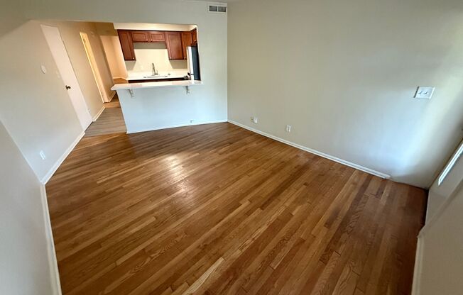 1 bed, 1 bath, 750 sqft, $895, Unit #13