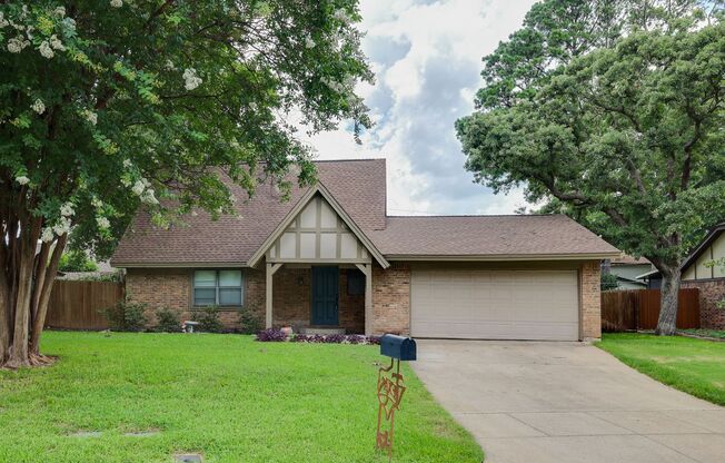 4 Bedroom, 2 Bath Updated Arlington Home