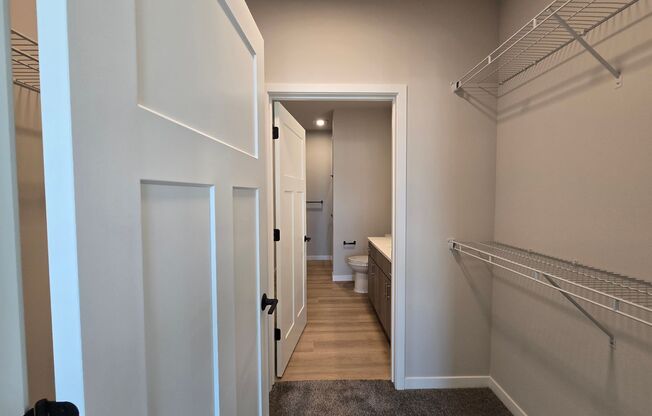 2 beds, 2 baths, 1,140 sqft, $2,110, Unit 8421-238