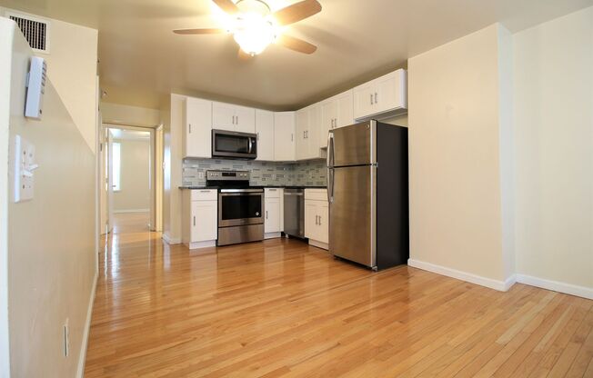 1 bed, 1 bath, $1,495, Unit #B