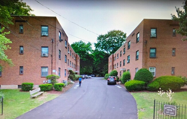 3 beds, 1 bath, 900 sqft, $1,795, Unit SQC-229-5