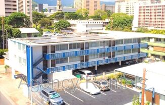 1019 Punahou St