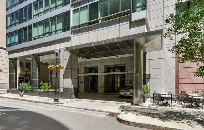 1 bed, 1.5 baths, 754 sqft, $4,700, Unit 11C