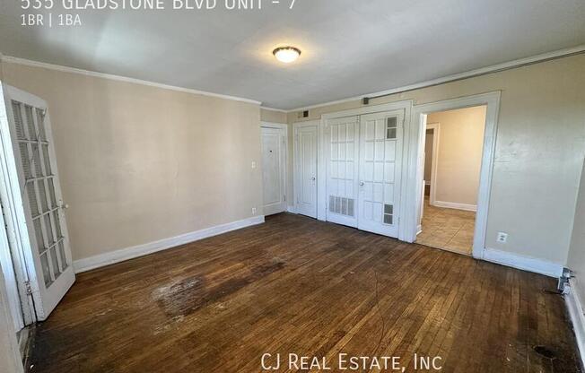 535 GLADSTONE BLVD
