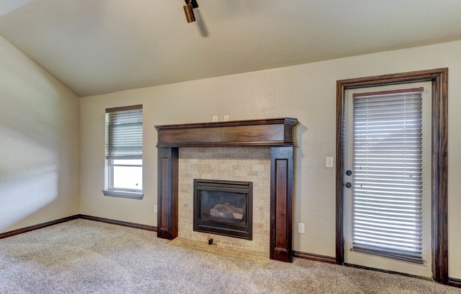 3 beds, 2 baths, $1,760