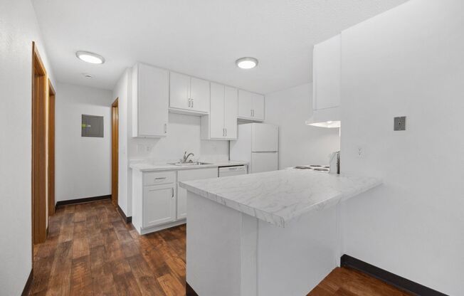 2 beds, 1 bath, 920 sqft, $1,425, Unit 1531-203