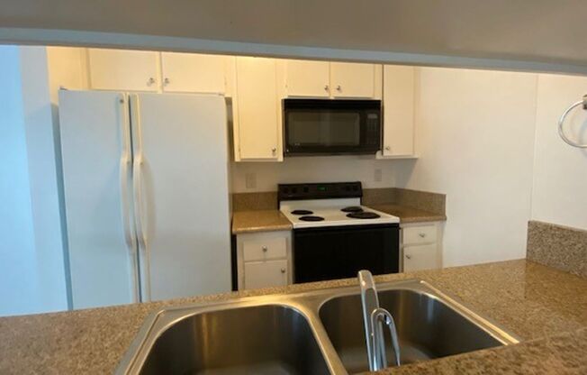 1 bed, 1 bath, 675 sqft, $2,500, Unit 104