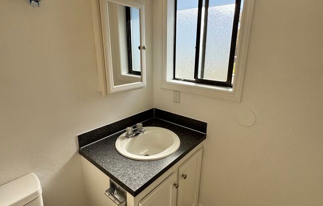 1 bed, 1 bath, $1,125, Unit 45