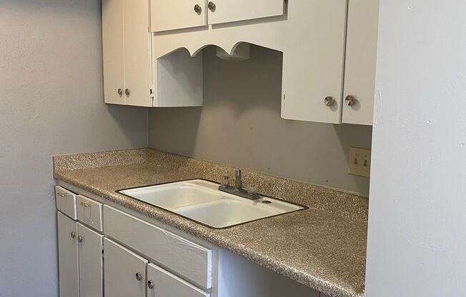 TEXANA APARTMENTS
