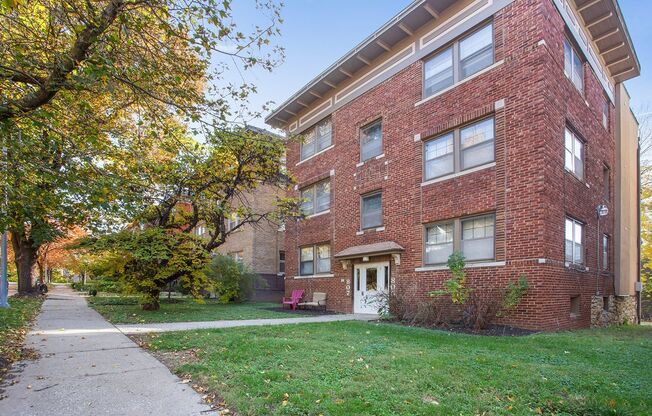 Charlotte Park Apartments