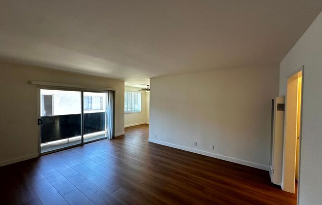 119 - 121 N Hillcrest Blvd