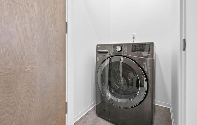 1 bed, 1 bath, 709 sqft, $1,550, Unit 3111