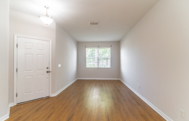 2600 DEANSGATE CT