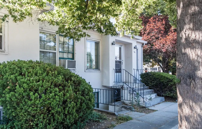 Charming 1 Bedroom Apartment in the Heart of Boise's East End!