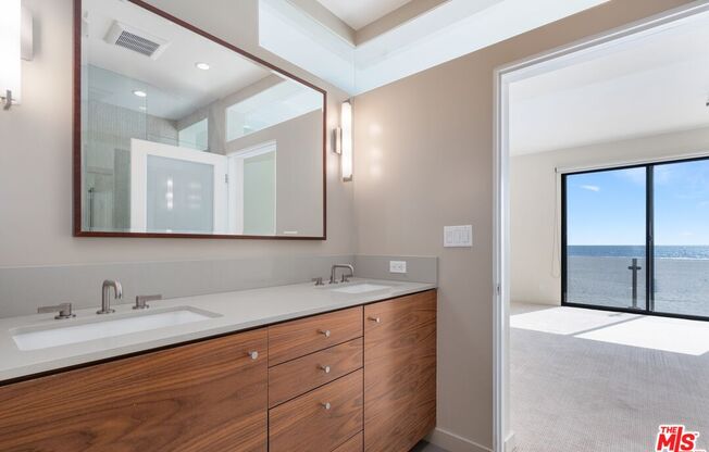 1 NORTHSTAR ST