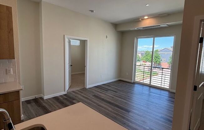 2 beds, 2 baths, 720 sqft, $1,849, Unit 820 #302