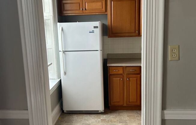 1 bed, 1 bath, $1,075