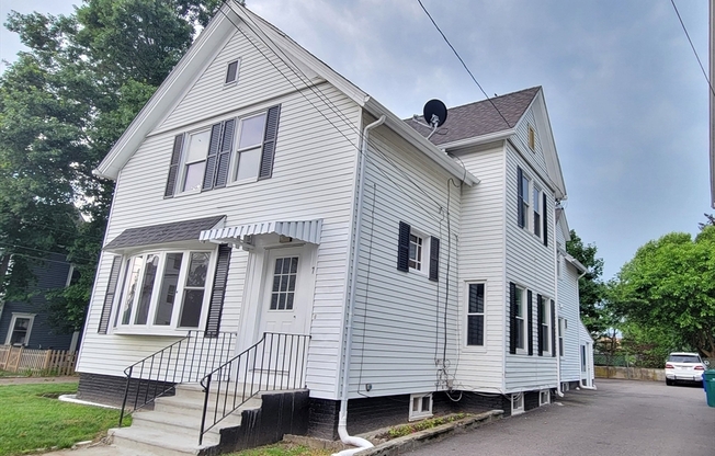 7 PERRIN ST