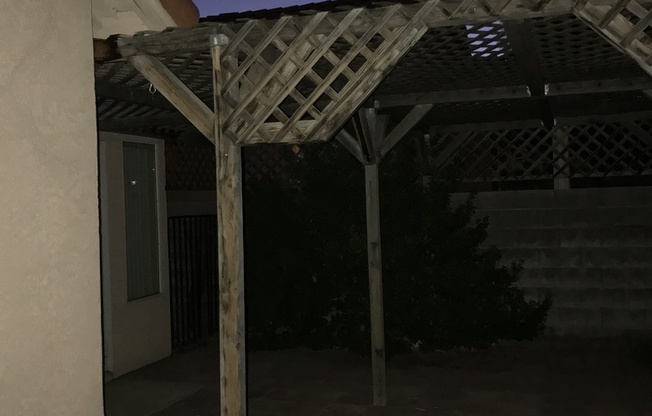 MUST SEE 1 BEDROOM HOME!