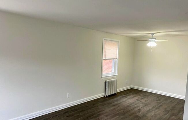 2 beds, 1 bath, 788 sqft, $1,725, Unit 4210P3
