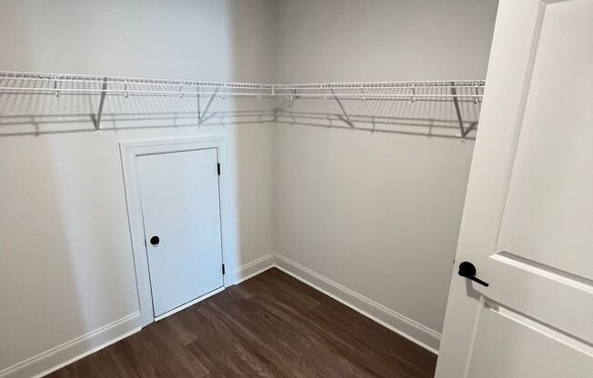 2 beds, 2 baths, 1,190 sqft, $2,000, Unit B305