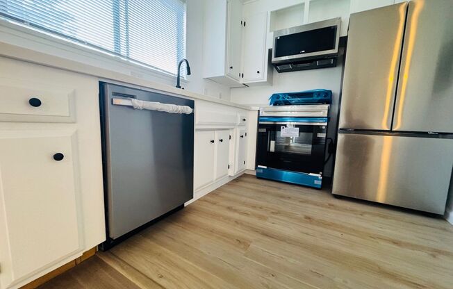 Studio, 1 bath, $1,650, Unit #9