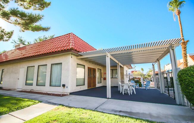 2 beds, 2 baths, $1,395